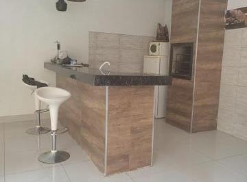 Casa · 220m² · 2 Quartos · 4 Vagas · Casa com 2 quartos à venda no Bairro Nova Uberlândia - Uberlândia/MG