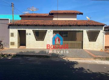 021efb765ec9fa82086ec5d6641365f81524a6d6 · Casa com 2 dormitórios à venda, 183 m² por R$ 400.000,00 - Setor Paranaíba - Itumbiara/GO