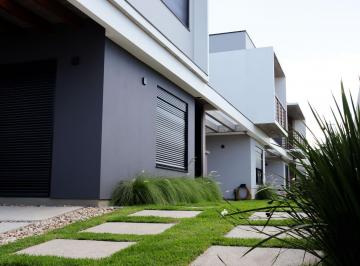 Casa · 113m² · 3 Quartos · Casa à venda no bairro Centro - Garopaba/SC
