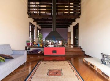 Casa · 357m² · 3 Quartos · 4 Vagas · Ótima casa de esquina à venda no Ahú