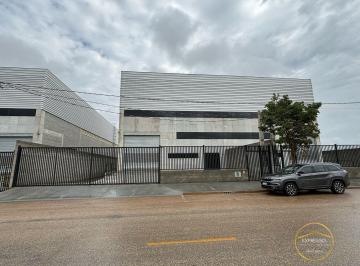Comercial · 900m² · Vende - Pavilhão/Galpão Industrial