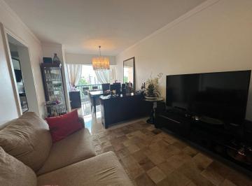 Apartamento de 3 quartos, São Paulo · Lindo apartamento reformado com 03 dormitórios, 02 vagas em Mirandópolis.