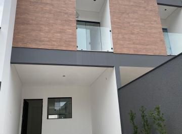 Casa de 3 quartos, Joinville · SOBRADO GEMINADO BAIRRO IRIRIU 3 DORMITORIOS SENDO UMA SUITE
