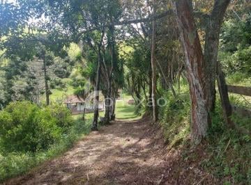 Rural · 100m² · 3 Quartos · Sítio Rural com 3 dormitórios e acesso à represa em Natividade da Serra, SP.