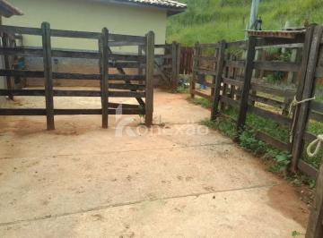 Rural · 200m² · 2 Quartos · 10 Vagas · Sitioà venda, Centro, Paraibuna - CH0018.