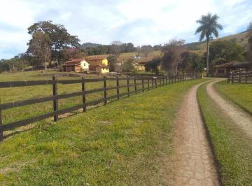 Rural · 100m² · 5 Quartos · 7 Vagas · Fazenda de 110 alqueires com casa sede luxuosa e rica em água em Paraisópolis, MG.