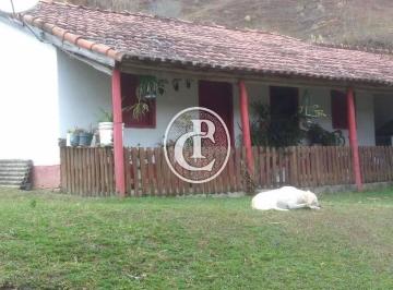 Rural · 100m² · 3 Quartos · 10 Vagas · Sítio Rural de 10.000 m² com curral e paisagens encantadoras em  São Luiz do Paraitinga, SP.