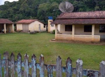 Rural · 90m² · 3 Quartos · Sítio de 10 alqueires com lago e nascentes em Vila Rica - Cunha - SP