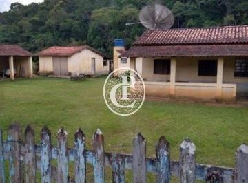 Rural · 90m² · 3 Quartos · Sítio de 10 alqueires com lago e nascentes em  Vila Rica - Cunha - SP