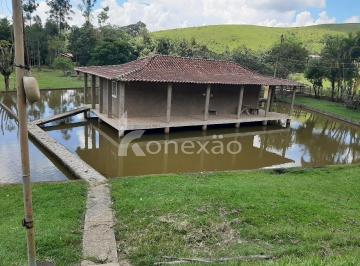 Rural · 500m² · 2 Quartos · 10 Vagas · Sítio Rural com Piscina e Lago para Pesca em Paraibuna/SP.