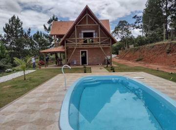 Rural · 90m² · 3 Quartos · Sítio com 8,5 Hectares e cachoeira em  Lagoinha/SP.