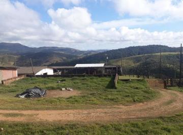 Rural · 100m² · 2 Quartos · Fazenda de 505 hectares com curral completo e várias nascentes em Aiuruoca - MG.
