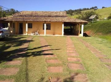 Rural · 100m² · 4 Quartos · Sítio de 169.400 m² com Lago e Casa Sede em Centro, São Luiz do Paraitinga, SP.