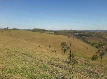 Rural · 200m² · 1 Quarto · Fazenda na beira do asfalto,faz fundo com a represa área da frente industrial