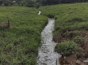 Rural · 100m² · 1 Quarto · 1 Vaga · Sítio 18,43 Hectares com Pasto Formado e À Beira do Asfalto em Lagoinha/SP