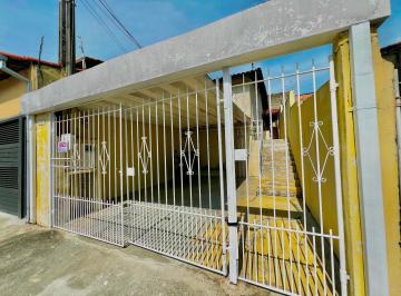 Casa · 90m² · 2 Quartos · Casa 2 dormitorios próximo ao Shopping Oriente 2 Dorm, sendo 1 suite.