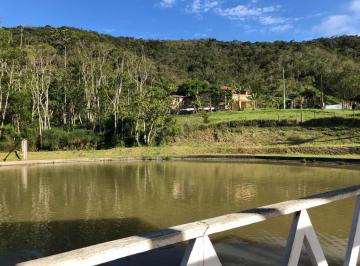 Rural · 300m² · 4 Quartos · 10 Vagas · Fazenda de 50 alqueires Em Paraibuna.