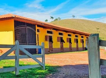 Rural · 100m² · 5 Quartos · Haras 10 Alqueires com 26 Baias e Ótima Topografia em Lagoinha/SP