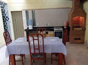 Casa de 3 quartos, Jundiaí · Casa com 3 Quartos sendo 2 suite, 1 vaga - Jardim Torres São José - Jundiaí