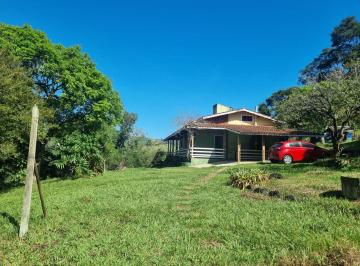 Casa , Atibaia · Deliciosa chácara , à 300 ms do centro do Bairro do Portão e da Rod Fernão Dias