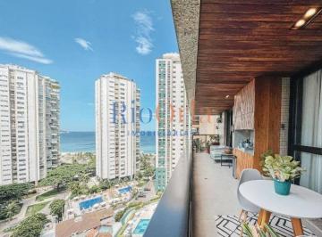 Apartamento · 147m² · 3 Quartos · 2 Vagas · Barra Summer Dream – Apartamento Reformado e Vista Mar na Barra.