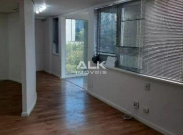 Comercial · 204m² · 4 Vagas · Conjunto comercial - Imóvel todo reformado à 7 minutos da Estação Berrini CPTM