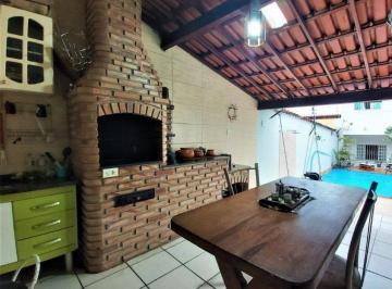 Casa de 4 quartos, Osasco · Casa com 4 Quartos 1 suite, 2 vagas - Jaguaribe - Osasco