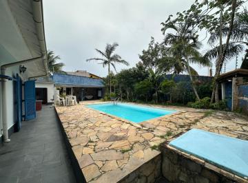 Casa de 4 quartos, Itanhaém · CASA COM PISCINA A VENDA NA PRAIA EM ITANHAÉM/SP