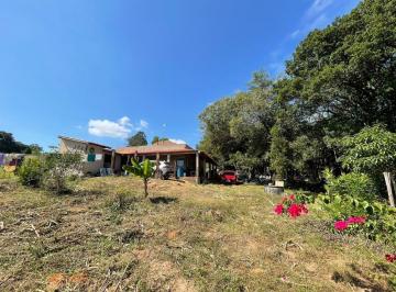 202505081426168473.jpg · Chácara para Venda em Bofete, Área Rural de Bofete, 4 dormitórios, 1 suíte, 2 banheiros, 1 vaga