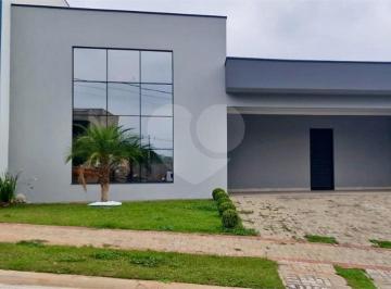 Casa · 173m² · 3 Quartos · 4 Vagas · Condomínio com 3 quartos à venda em Jardim laguna - SP