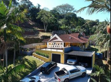 Casa · 120m² · 2 Quartos · 3 Vagas · Casa