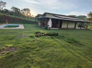 Rural · 1610m² · 4 Quartos · 4 Vagas · Chácara à venda no bairro Centro - Itatiaiuçu/MG