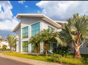 Casa · 580m² · 3 Quartos · 6 Vagas · CASA EM CONDOMÍNIO FECHADO TOTALMENTE MOBILIADA - BOULEVARD UBERABA