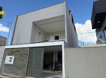 Casa de 4 quartos, Guará · Sobrado 303m², 3 pav. 4 suítes, final obra, finíssimo acabamento, QE50, Guara