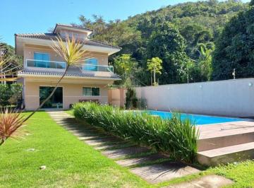 Foto 02 · Maravilhosa casa à venda em Maricá-RJ, 3 quartos, 1 suíte, 1 sala, 4 banheiros, 3 vagas de garagem -
