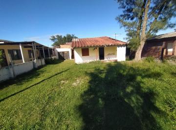 Casa · 2 Quartos · Casa residencial na Zona A