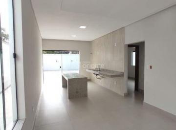 Casa · 115m² · 3 Quartos · 4 Vagas · Casa à venda, 3 quartos, 1 suíte, 4 vagas, Mangabeiras - Nova Serrana/MG