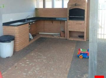 Apartamento · 133m² · 3 Quartos · 1 Vaga · Apartamento Térreo à venda no Edifício Violetas em Americana com 3 quartos (1 suíte) e 1 vaga de gar