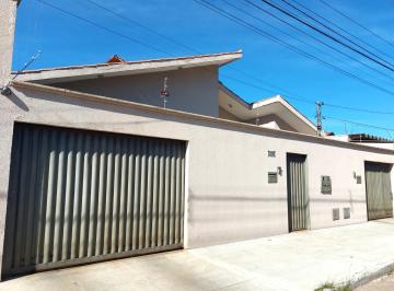 imagem-1 · Duas casas à venda no mesmo lote Casa de Rua com 3 Quarto(s) por R$ 895.000 no setor Setor Sao Jose 
