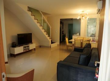 Casa · 120m² · 3 Quartos · 2 Vagas · Sobrado para venda de alto padrão com 3 dormitórios sendo 1 suíte com closet Bairro Jardim - Santo A