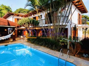 Casa · 600m² · 6 Quartos · 5 Vagas · Linda casa de alto padrão, acabamento diferenciado.