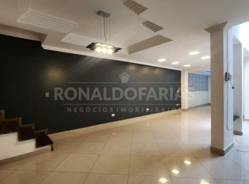 Casa · 120m² · 3 Quartos · 6 Vagas · Casa á Venda com 3 Dormitórios 1 Suíte e 6 Vagas em Jardim Palmares