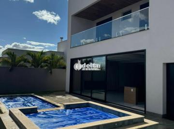 Casa · 455m² · 4 Quartos · 6 Vagas · Casa no condomínio Alphaville 1 disponível para venda em Uberlândia-MG