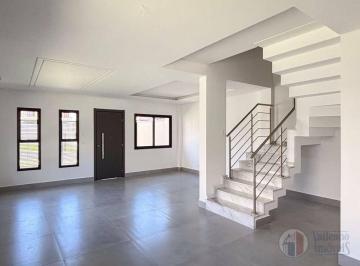 4ae07f45d38356d1db9927009956c20e86d71fbc · Sobrado com 3 dormitórios à venda, 131 m² por R$ 980.000,00 - Capão Raso - Curitiba/PR