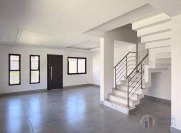 4ae07f45d38356d1db9927009956c20e86d71fbc · Sobrado com 3 dormitórios à venda, 131 m² por R$ 980.000,00 - Capão Raso - Curitiba/PR