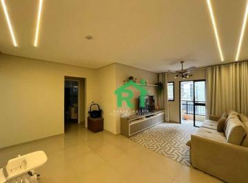 Sala · Apartamento com 2 quartos (1 suíte), 1 vaga e lazer à venda no Tombo, Guarujá