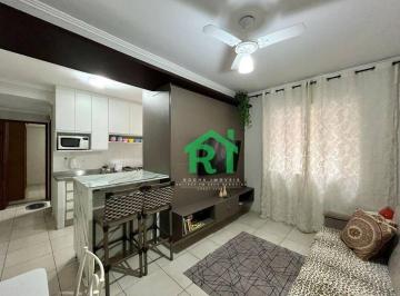 Sala · Apartamento à beira mar com 1 quarto, 1 vaga à venda em Jardim Astúrias, Guarujá
