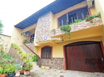 Casa · 155m² · 3 Quartos · 2 Vagas · Excelente casa de 154m² com 3 dormitórios e 2 vagas.