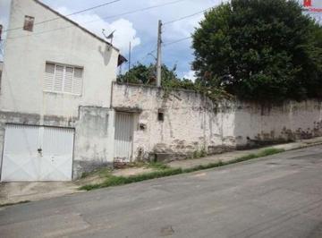 6e88f4eedc5955b97e279cbd2e0e88a2827fc856 · Terreno com Edicula no Fundo