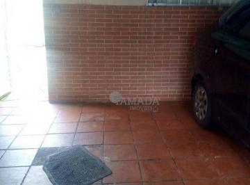 d7b6bf71b556c4d3666963d4de2ae9de6ce05ef2 · 3 casas no terreno para venda, com salão na frente